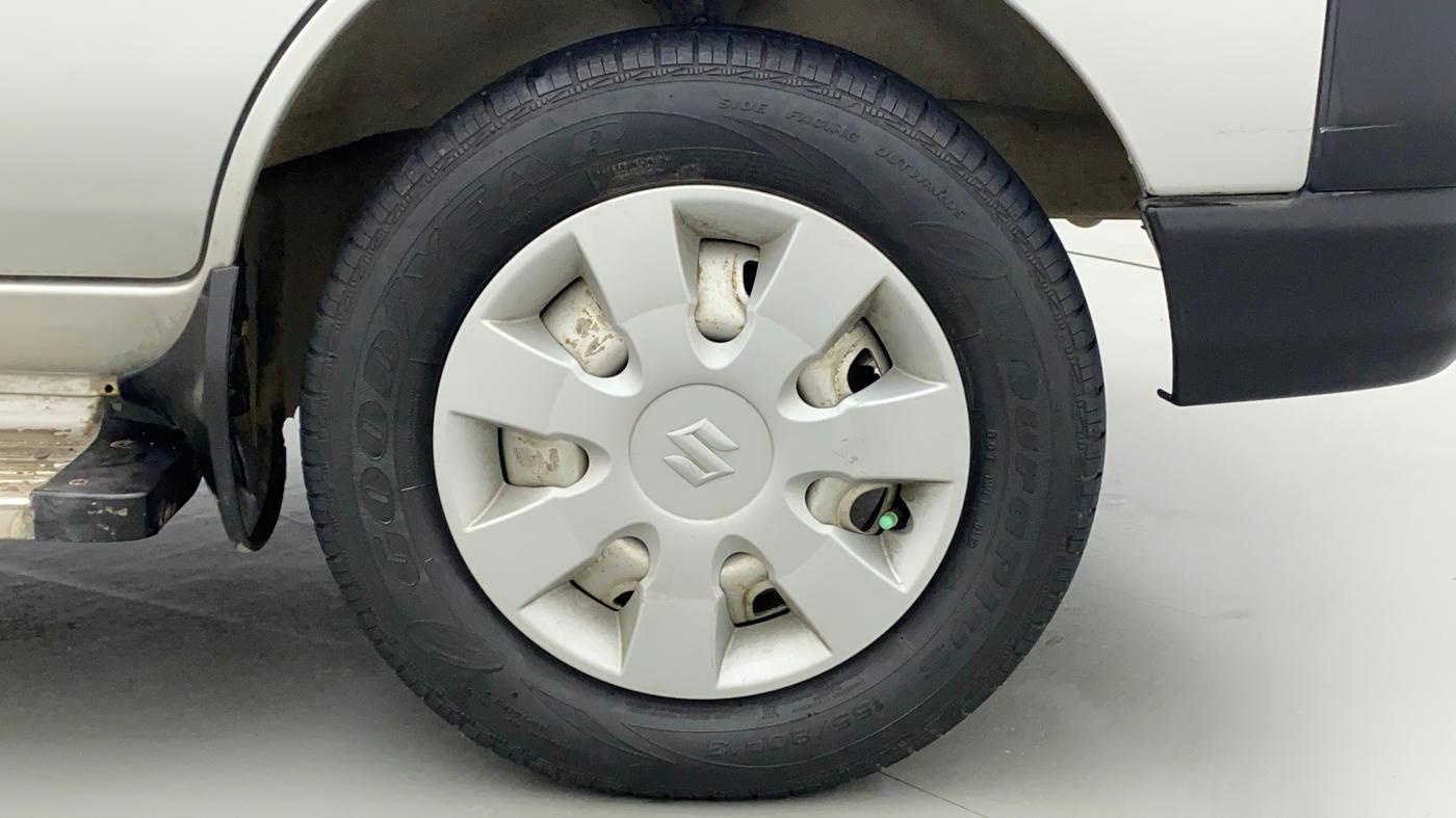 2010 Maruti Eeco 5 STR WITH A/C+HTR, Petrol, Manual, 57,235 km, Right Front Wheel