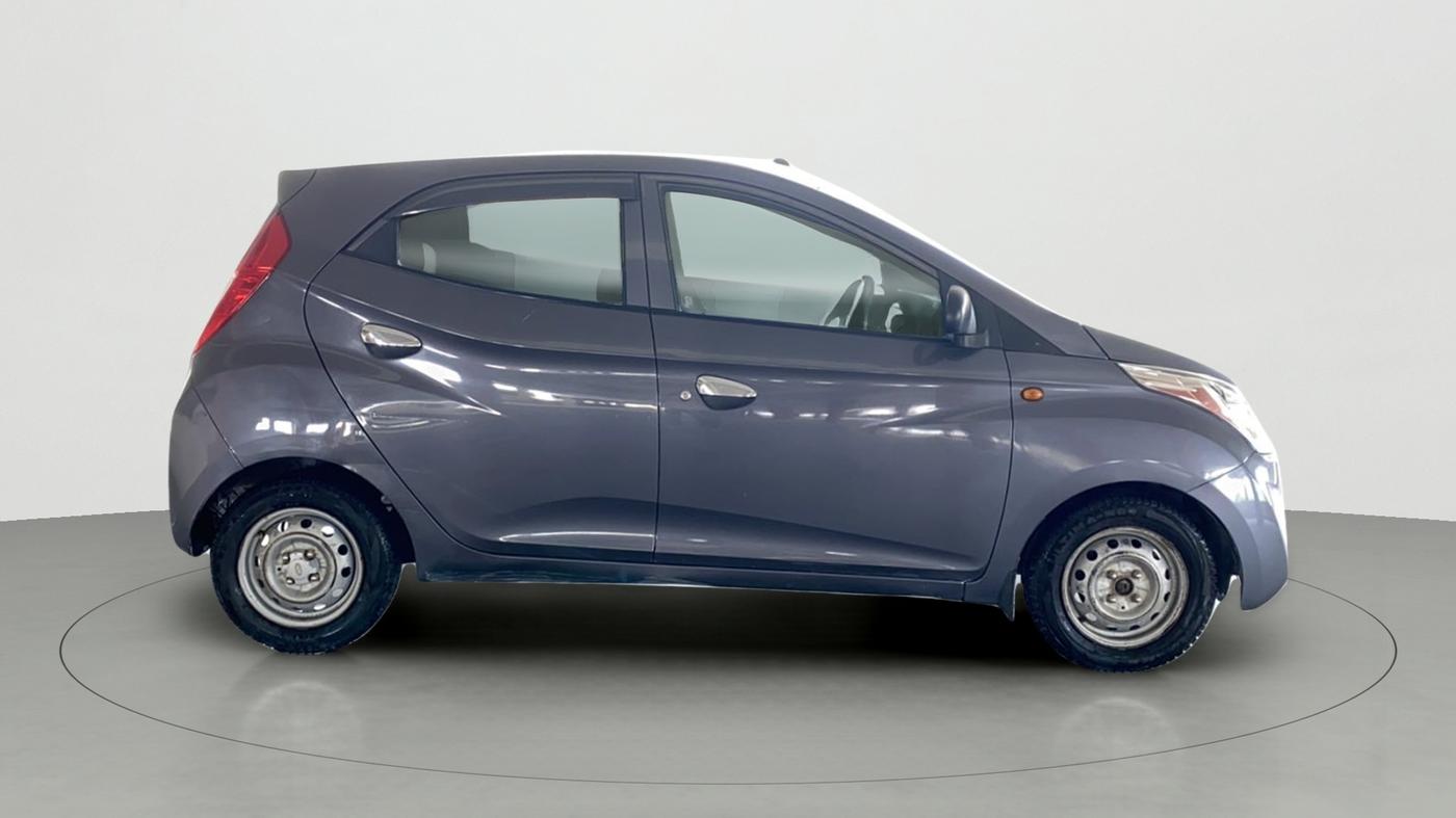2018 Hyundai Eon ERA +, Petrol, Manual, 57,485 km, Right Side View