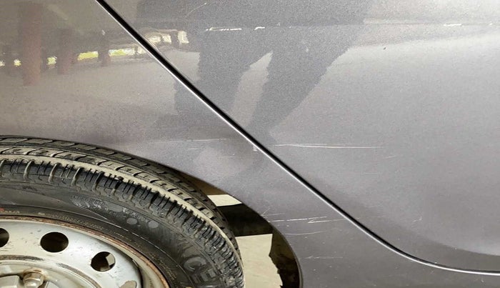 2018 Hyundai Eon ERA +, Petrol, Manual, 57,485 km, Right quarter panel - Minor scratches