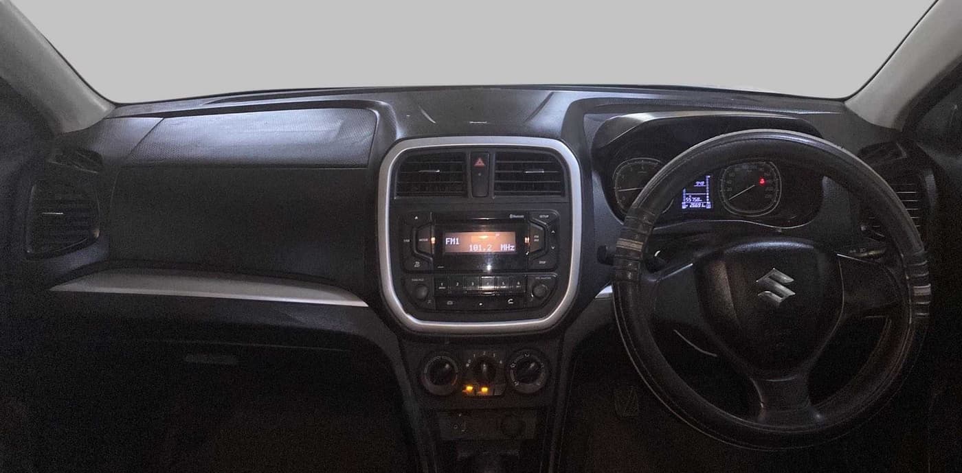 2020 Maruti Vitara Brezza LXI, Petrol, Manual, 26,667 km, Dashboard