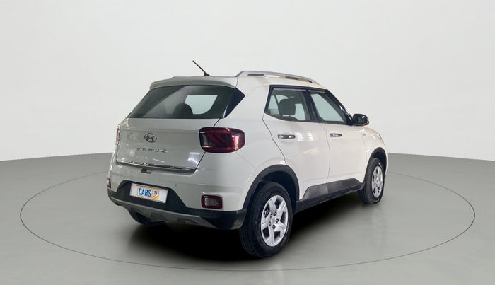 2019 Hyundai VENUE S 1.2, Petrol, Manual, 39,277 km, Right Back Diagonal