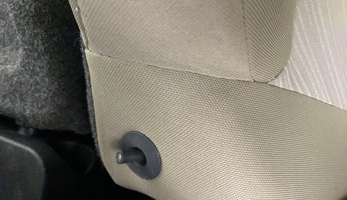 2016 Maruti Alto K10 VXI, Petrol, Manual, 51,825 km, Second-row right seat - Folding lever not working