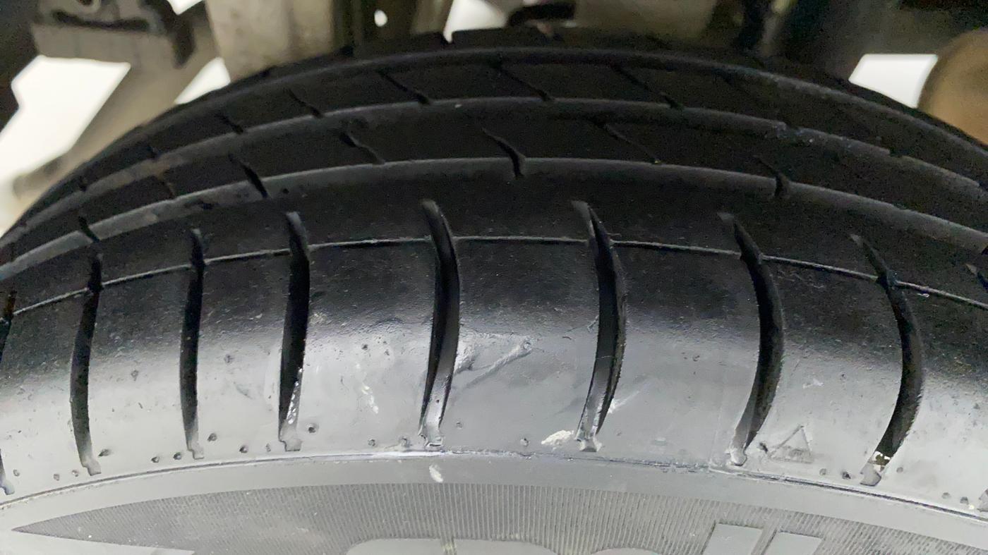 2016 Maruti Alto K10 VXI, Petrol, Manual, 51,825 km, Right Rear Tyre Tread