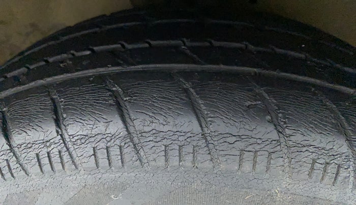2018 Maruti Celerio X ZXI (O) AMT, Petrol, Automatic, 34,865 km, Right Front Tyre Tread
