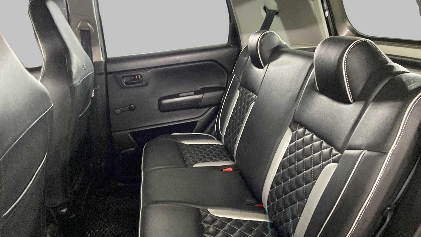 2021 Maruti New Wagon-R LXI CNG 1.0, CNG, Manual, 10,958 km, Right Side Rear Door Cabin