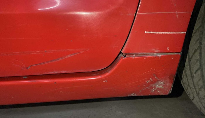 2015 Maruti Baleno DELTA DIESEL 1.3, Diesel, Manual, 92,172 km, Right running board - Minor scratches
