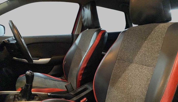 2015 Maruti Baleno DELTA DIESEL 1.3, Diesel, Manual, 92,172 km, Right Side Front Door Cabin