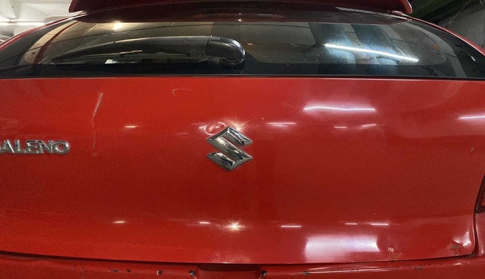 2015 Maruti Baleno DELTA DIESEL 1.3, Diesel, Manual, 92,172 km, Dicky (Boot door) - Slightly dented