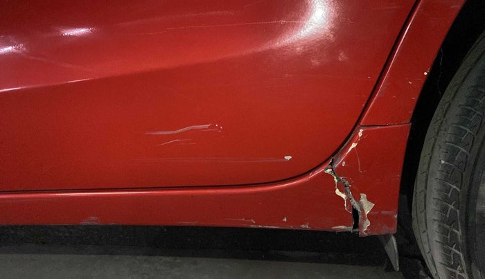 2015 Maruti Baleno DELTA DIESEL 1.3, Diesel, Manual, 92,172 km, Left running board - Cladding has minor damage