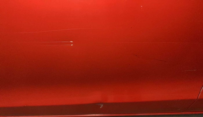 2015 Maruti Baleno DELTA DIESEL 1.3, Diesel, Manual, 92,172 km, Front passenger door - Slightly dented