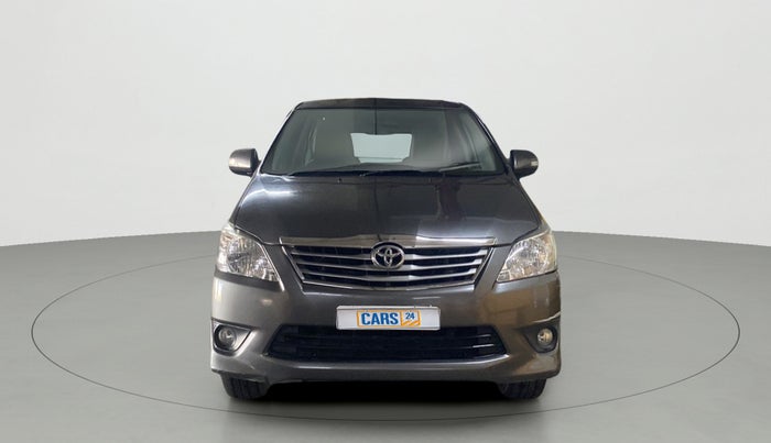 2012 Toyota Innova 2.5 VX 7 STR, Diesel, Manual, 97,355 km, Front