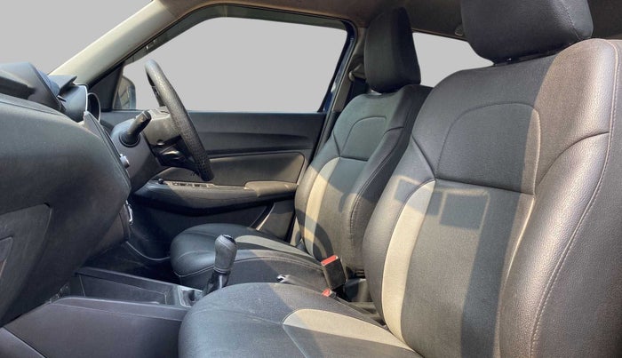 2019 Maruti Swift VXI, Petrol, Manual, 40,535 km, Right Side Front Door Cabin