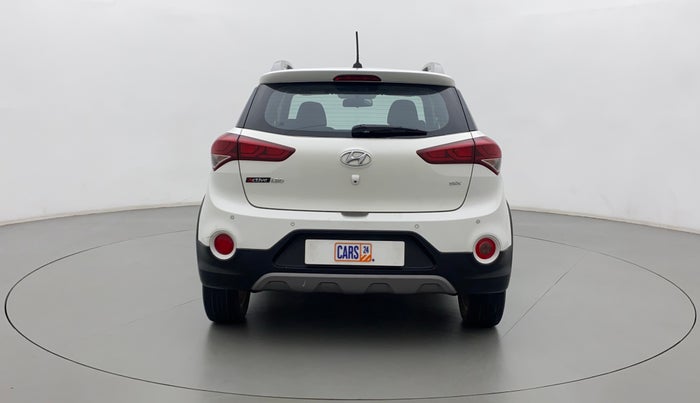 2017 Hyundai i20 Active 1.2 SX, Petrol, Manual, 61,739 km, Back/Rear