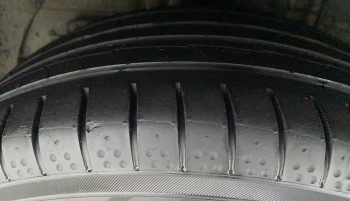 2017 Hyundai i20 Active 1.2 SX, Petrol, Manual, 61,739 km, Right Rear Tyre Tread