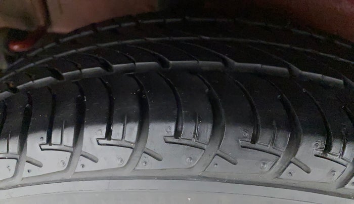 2019 Maruti Celerio VXI, Petrol, Manual, 14,191 km, Right Rear Tyre Tread