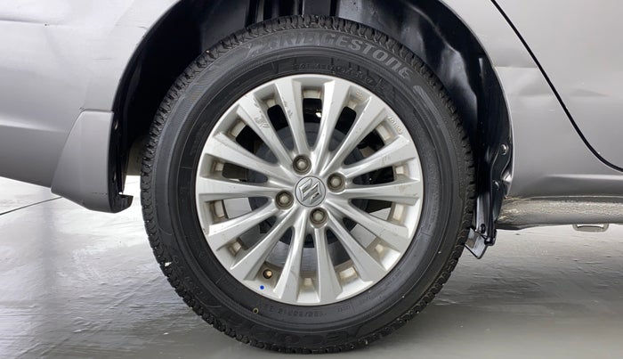 2015 Maruti Ciaz ZXI, Petrol, Manual, 59,993 km, Right Rear Wheel