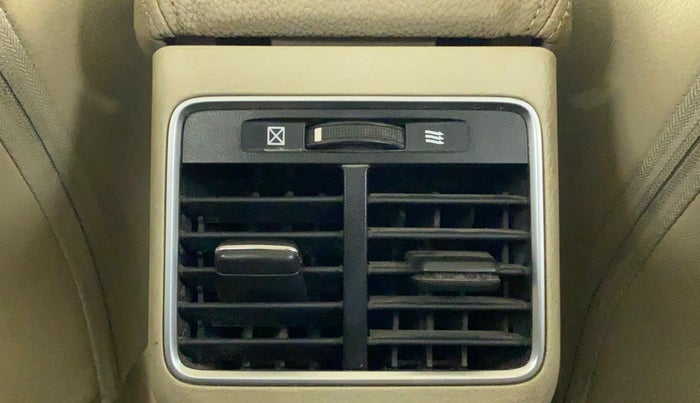 2015 Maruti Ciaz ZXI, Petrol, Manual, 59,993 km, Rear AC Vents