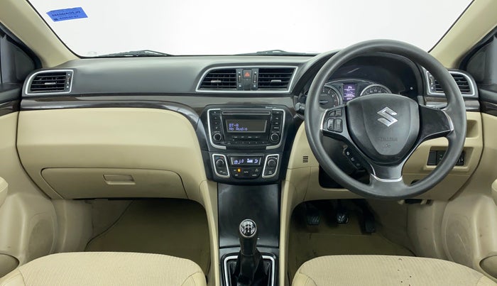 2015 Maruti Ciaz ZXI, Petrol, Manual, 59,993 km, Dashboard