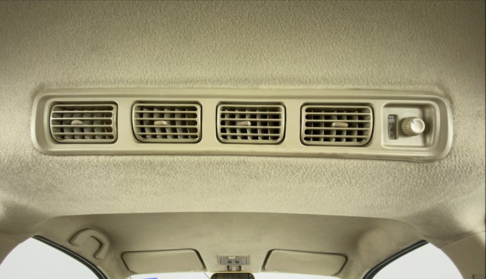 2014 Maruti Ertiga VXI, Petrol, Manual, 30,839 km, Rear AC Vents