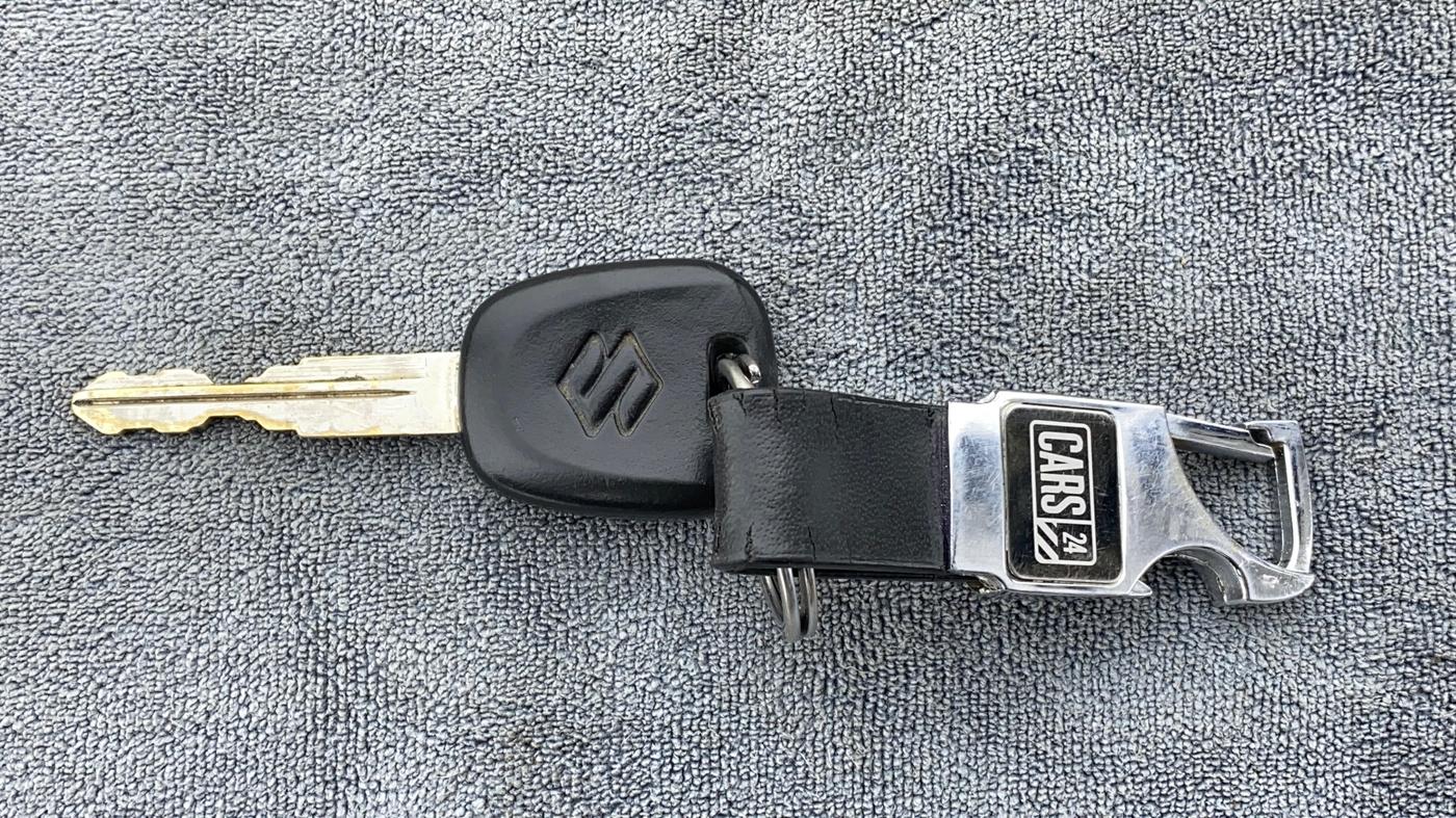 2019 Maruti Baleno SIGMA PETROL 1.2, Petrol, Manual, 29,905 km, Key Close Up