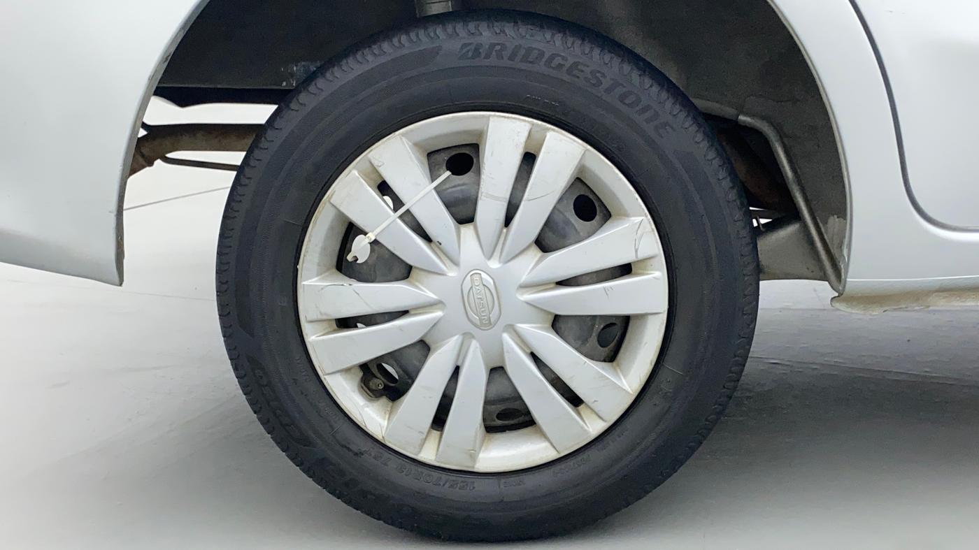 2015 Datsun Go Plus T, Petrol, Manual, 30,191 km, Right Rear Wheel
