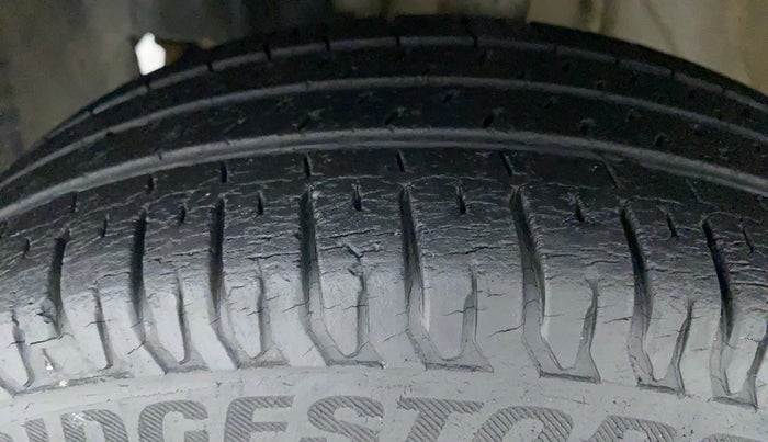 2015 Datsun Go Plus T, Petrol, Manual, 30,191 km, Left Front Tyre Tread