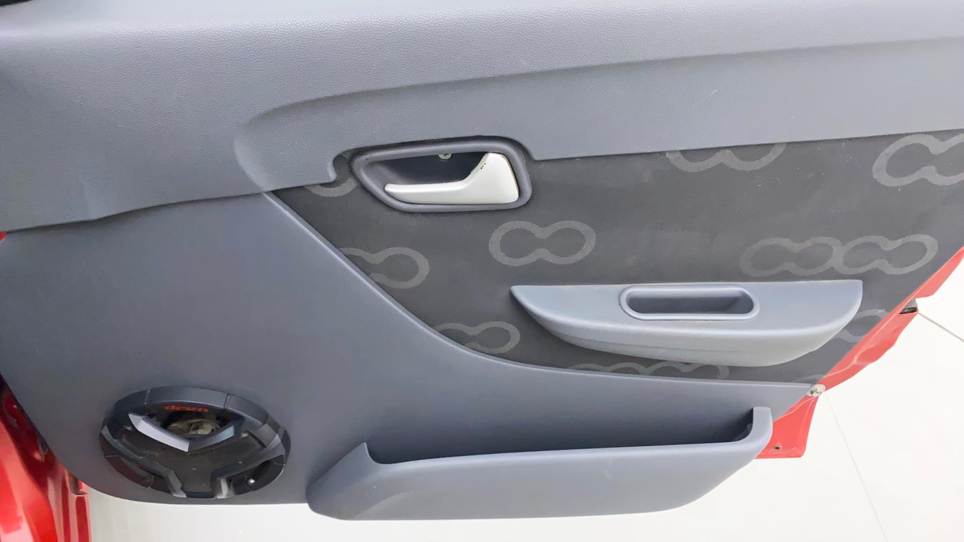 2015 Maruti Alto 800 LXI, Petrol, Manual, 61,197 km, Driver Side Door Panels Control