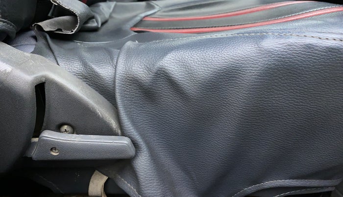 2015 Maruti Alto 800 LXI, Petrol, Manual, 61,197 km, Driver Side Adjustment Panel