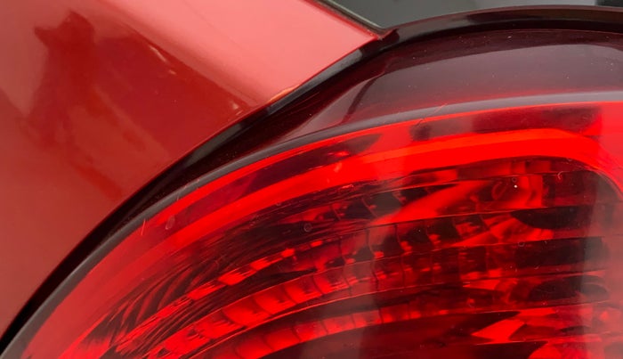 2015 Maruti Alto 800 LXI, Petrol, Manual, 61,197 km, Right tail light - Minor damage