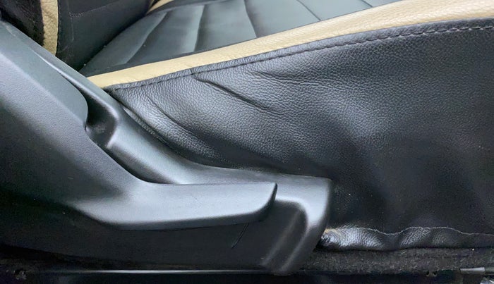 2017 Maruti Baleno DELTA PETROL 1.2, Petrol, Manual, 57,272 km, Driver Side Adjustment Panel
