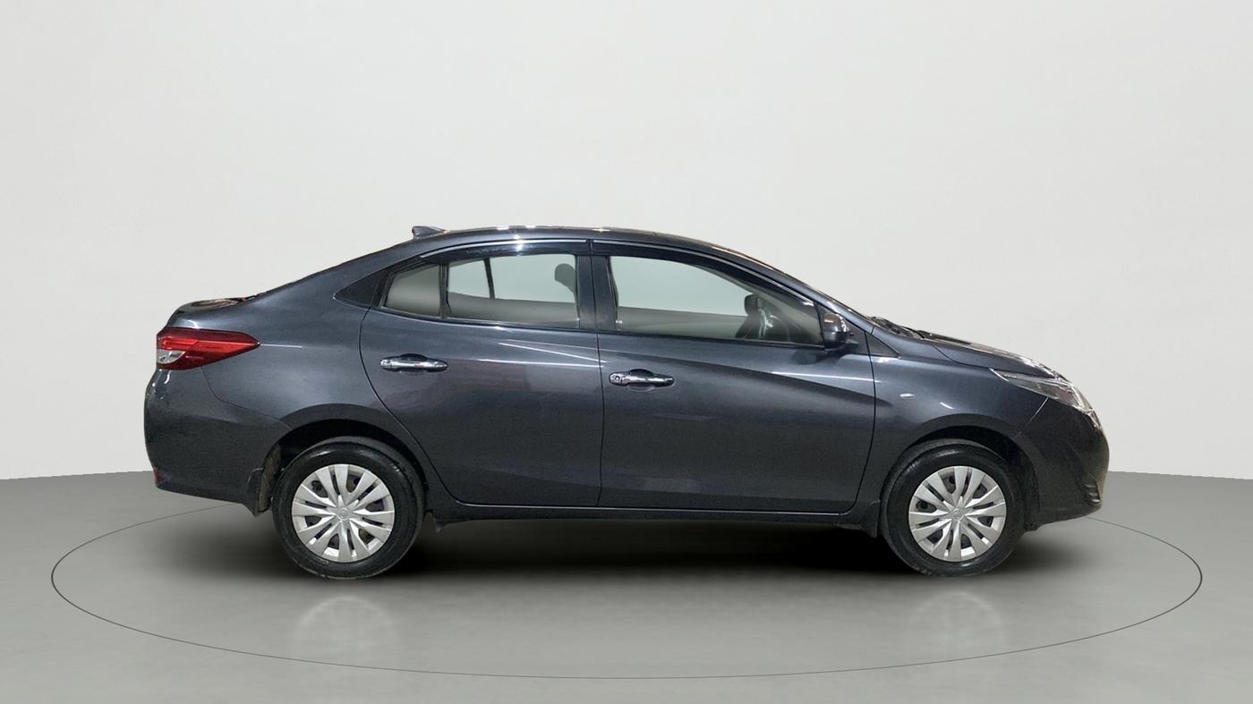 2018 Toyota YARIS J MT, Petrol, Manual, 18,326 km, Right Side View