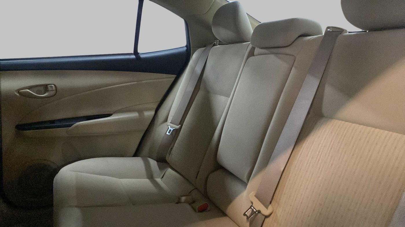 2018 Toyota YARIS J MT, Petrol, Manual, 18,326 km, Right Side Rear Door Cabin