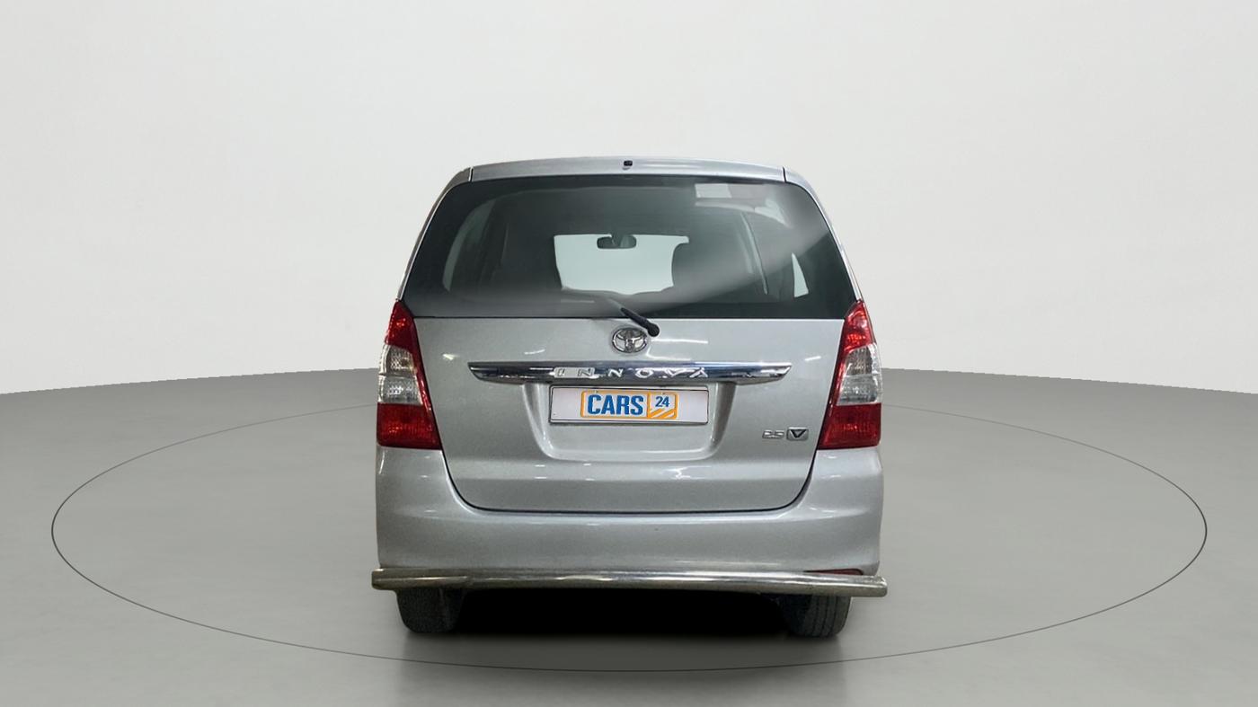 2012 Toyota Innova 2.5 VX 7 STR, Diesel, Manual, 80,838 km, Back/Rear