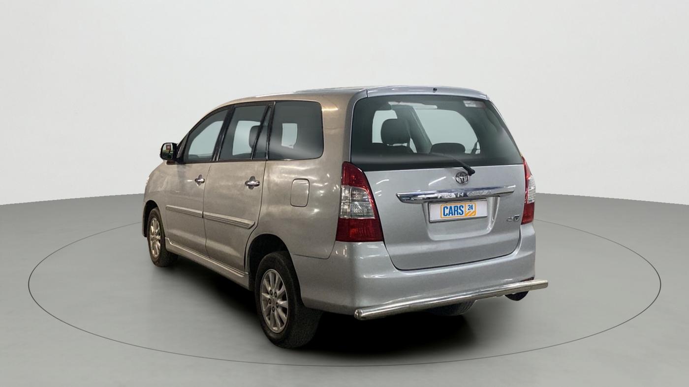 2012 Toyota Innova 2.5 VX 7 STR, Diesel, Manual, 80,838 km, Left Back Diagonal