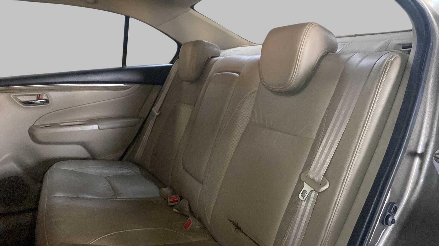 2019 Maruti Ciaz ALPHA  AT 1.5 SHVS PETROL, Petrol, Automatic, 29,473 km, Right Side Rear Door Cabin