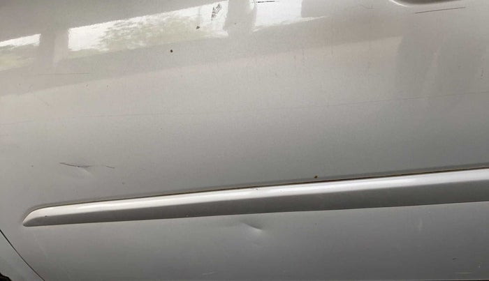 2012 Hyundai i10 SPORTZ 1.2, Petrol, Manual, 64,266 km, Front passenger door - Slightly dented