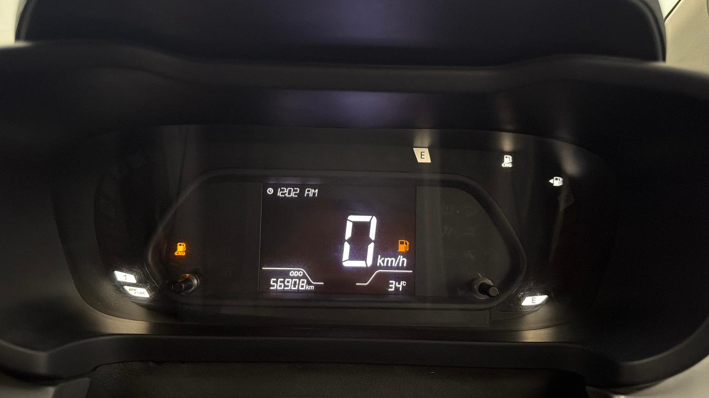 2023 Tata ALTROZ XZ CNG, CNG, Manual, 56,900 km, Odometer Image