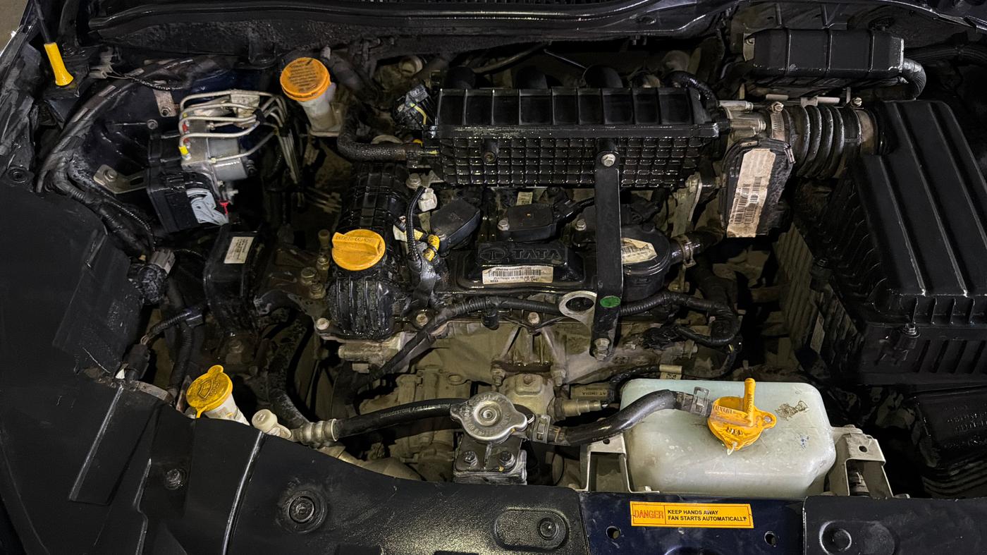2023 Tata ALTROZ XZ CNG, CNG, Manual, 56,900 km, Engine View - Right