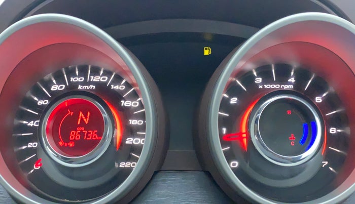 2014 Mahindra XUV500 W8, Diesel, Manual, 86,735 km, Odometer Image