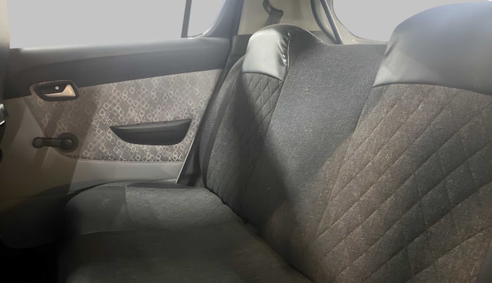 2018 Maruti Alto 800 LXI, Petrol, Manual, 15,793 km, Right Side Rear Door Cabin