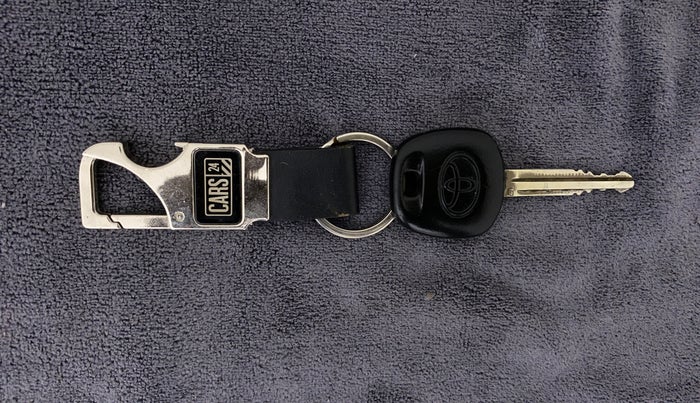 2018 Toyota YARIS J CVT, Petrol, Automatic, 53,830 km, Key Close Up