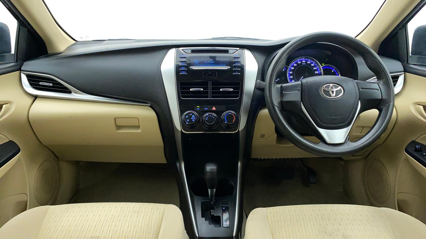 2018 Toyota YARIS J CVT, Petrol, Automatic, 53,830 km, Dashboard