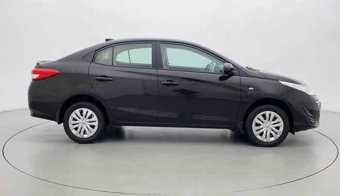2018 Toyota YARIS J CVT, Petrol, Automatic, 53,830 km, Right Side View