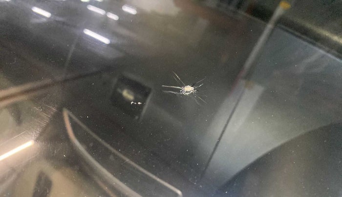 2014 Maruti Swift Dzire VDI, Diesel, Manual, 56,357 km, Front windshield - Minor spot on windshield
