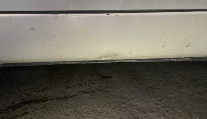 2014 Maruti Swift Dzire VDI, Diesel, Manual, 56,357 km, Left running board - Slightly dented