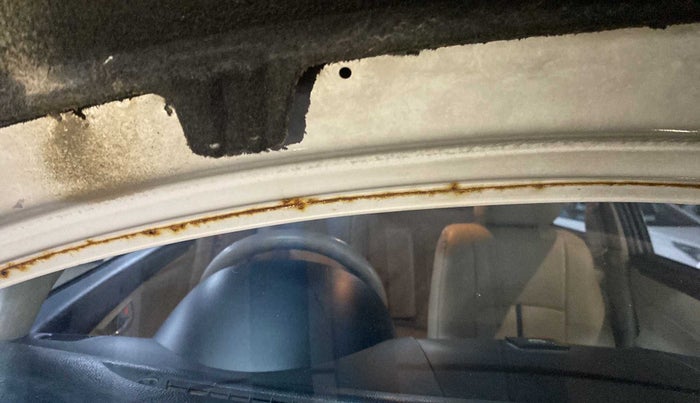 2014 Maruti Swift Dzire VDI, Diesel, Manual, 56,357 km, Bonnet (hood) - Slight discolouration