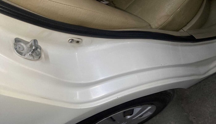 2014 Maruti Swift Dzire VDI, Diesel, Manual, 56,357 km, Right C pillar - Minor scratches