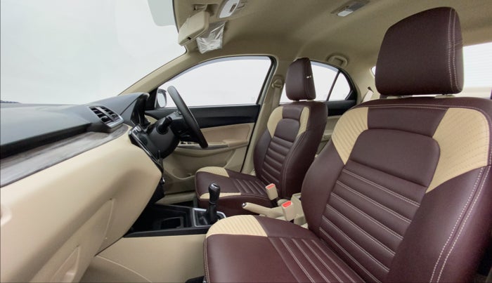 2022 Maruti Dzire ZXI CNG, CNG, Manual, 22,396 km, Right Side Front Door Cabin