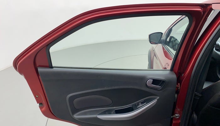2019 Ford FREESTYLE TREND PLUS 1.2 PETROL, Petrol, Manual, 36,236 km, Left rear window switch / handle - Switch/handle not functional