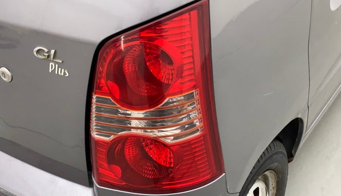 2014 Hyundai Santro Xing GL PLUS, Petrol, Manual, 57,989 km, Right tail light - Minor scratches